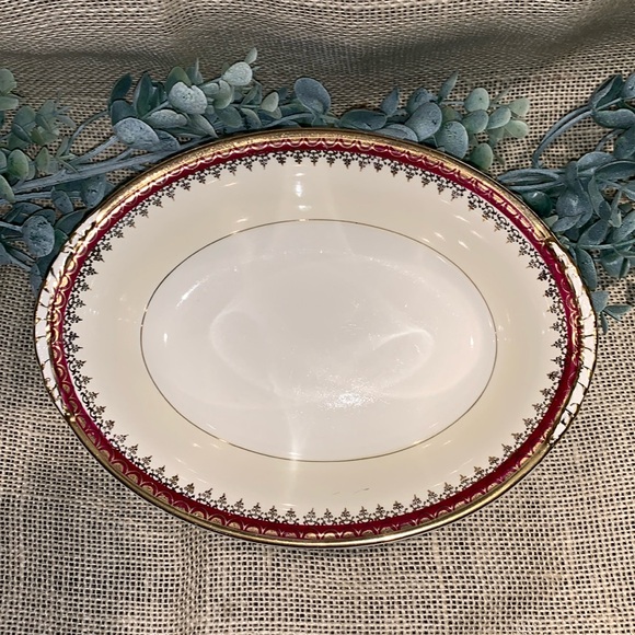 Vintage 9” Oval Vegetable Bowl Eggshell Nautilus, Maroon Band W/Gold by Laughlin - Picture 7 of 9